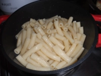 Haşlanmış Makarna Kaç Kalori?